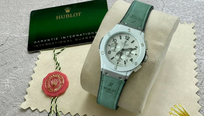 ⌚ الدقّة الملكية – أفخم ساعة فاخرة كرونوغراف على الإطلاق              Royal Precision – The Ultimate Chronograph luxurious Timepiece” 👑