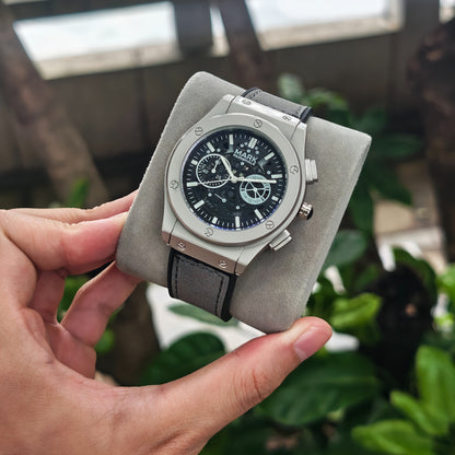 MARK FAIRWHALE Traditional Mechanical Hollow Men'S Quartz Watch Features a Cyber Gear Design Dial,