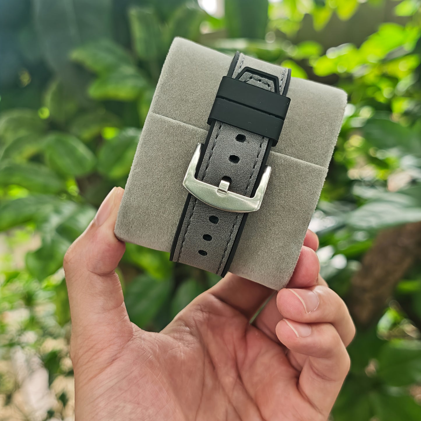 MARK FAIRWHALE Traditional Mechanical Hollow Men'S Quartz Watch Features a Cyber Gear Design Dial,